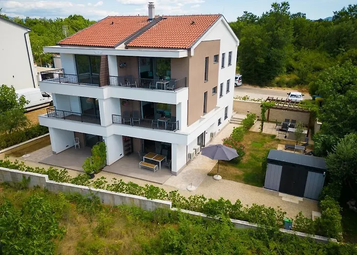 Vila Primorka Apartmani Oleander