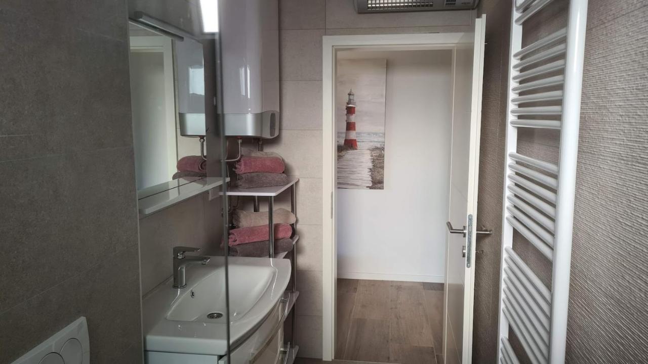 Primorka Oleander Apartment